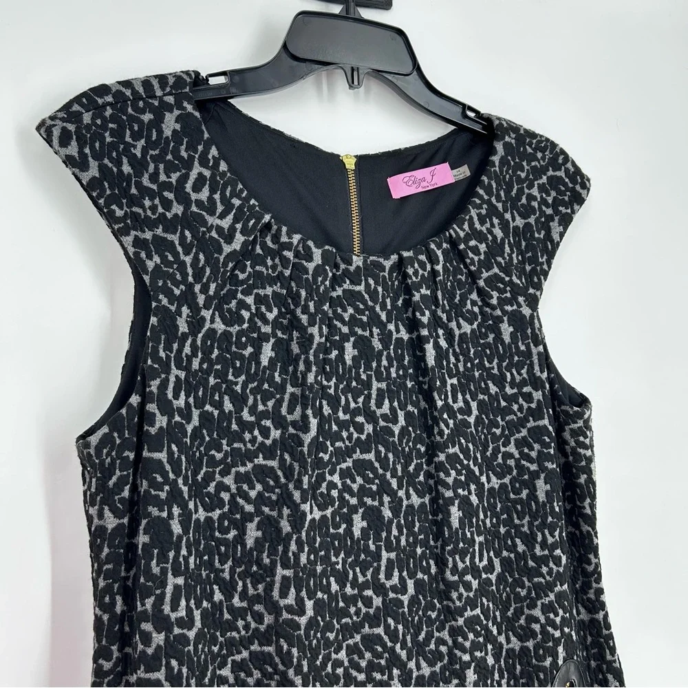 Eliza J Black and Grey Sheath Dress - Picture 2 of 7